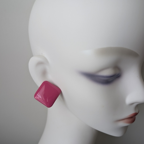 Vintage Jewelry - Barbiecore Vintage 80s Pink Square Metal Earrings